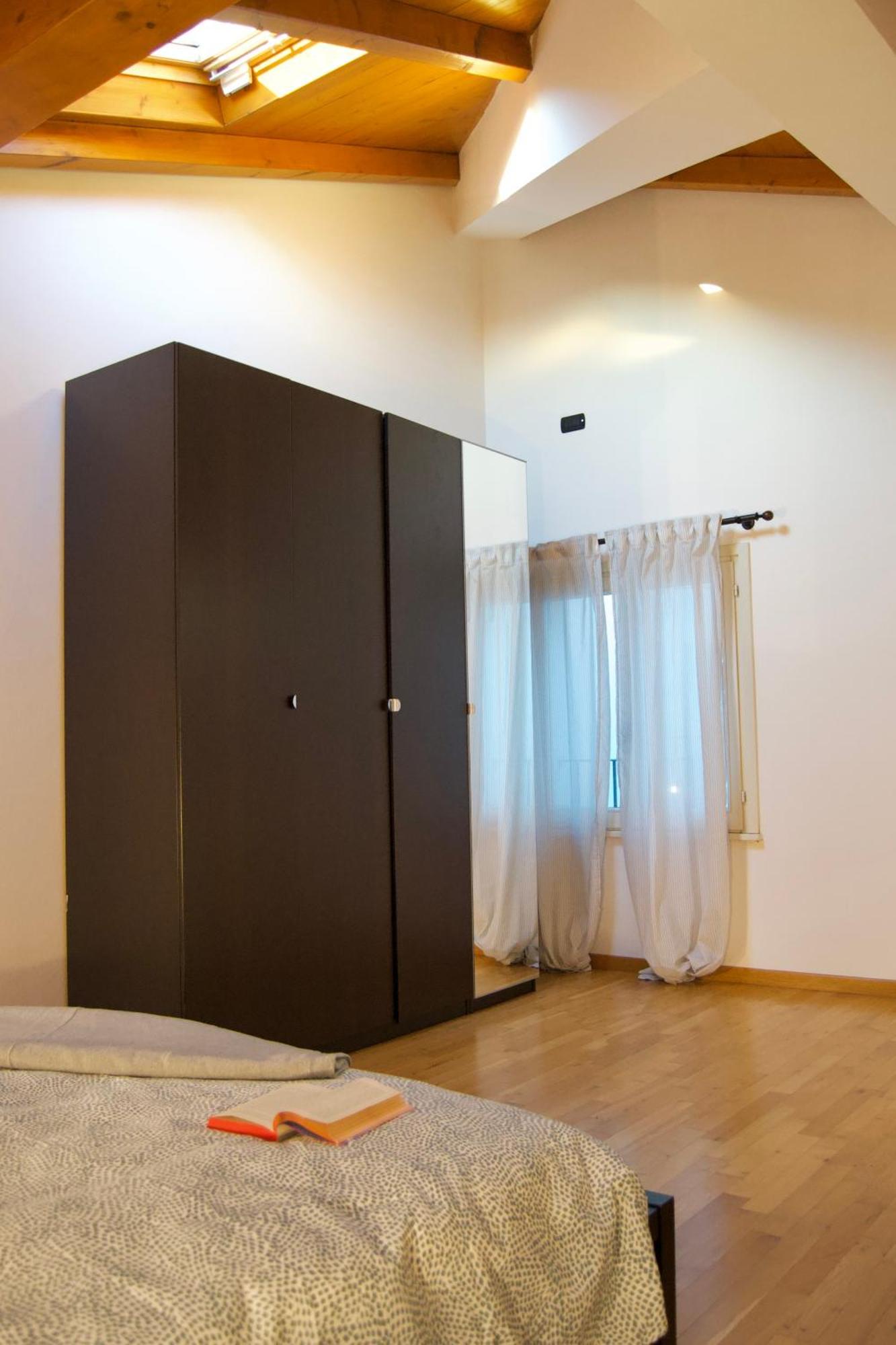 Casa Viola, Deliziosa Mansarda In Centro Storico Διαμέρισμα Μόντενα Εξωτερικό φωτογραφία
